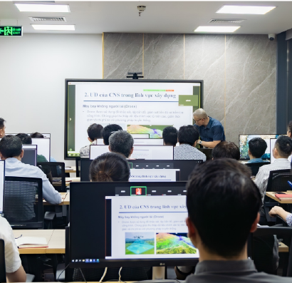 Logo Giza Group - Industrial Investment Holdings